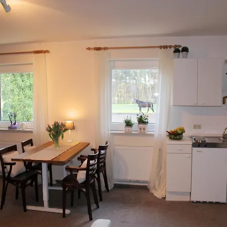 Countryside Stay With Garden, Cleaning Included Appartamento